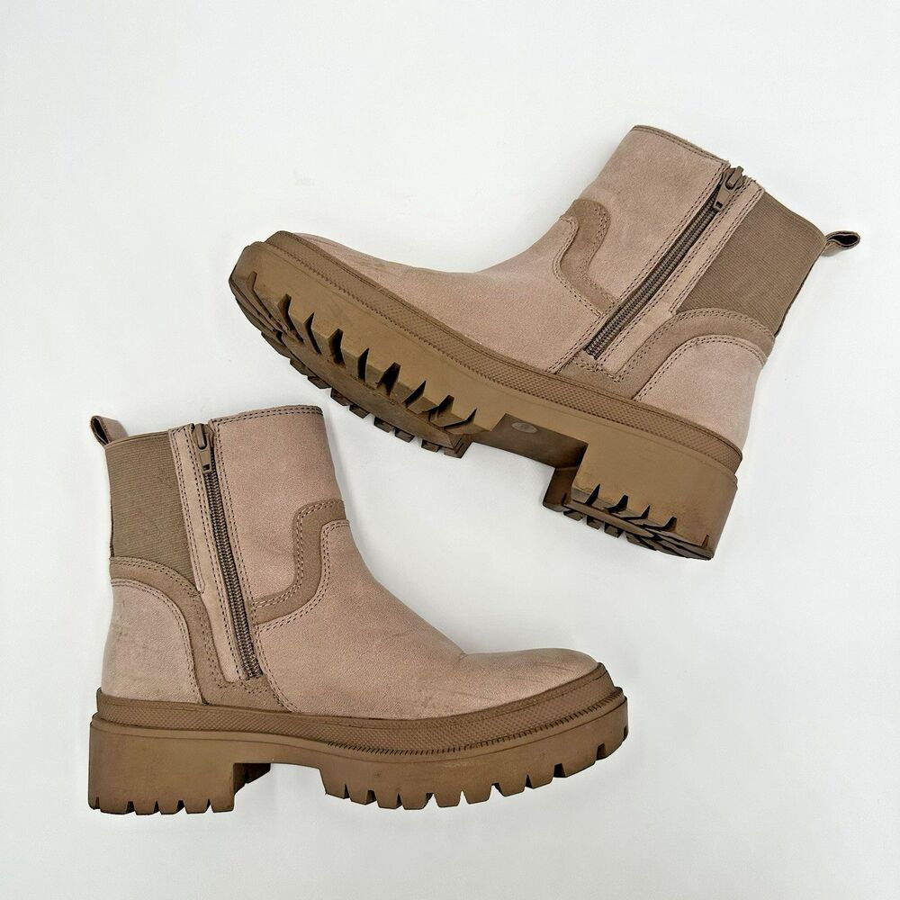 Lucky Brand Eabile Chelsea Lug Sole Ankle Boots Tan Suede Size 7.5 Y2K Chunky